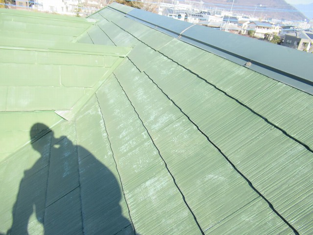 昭和町で急勾配屋根のアパートの塗装のお見積りに伺いました